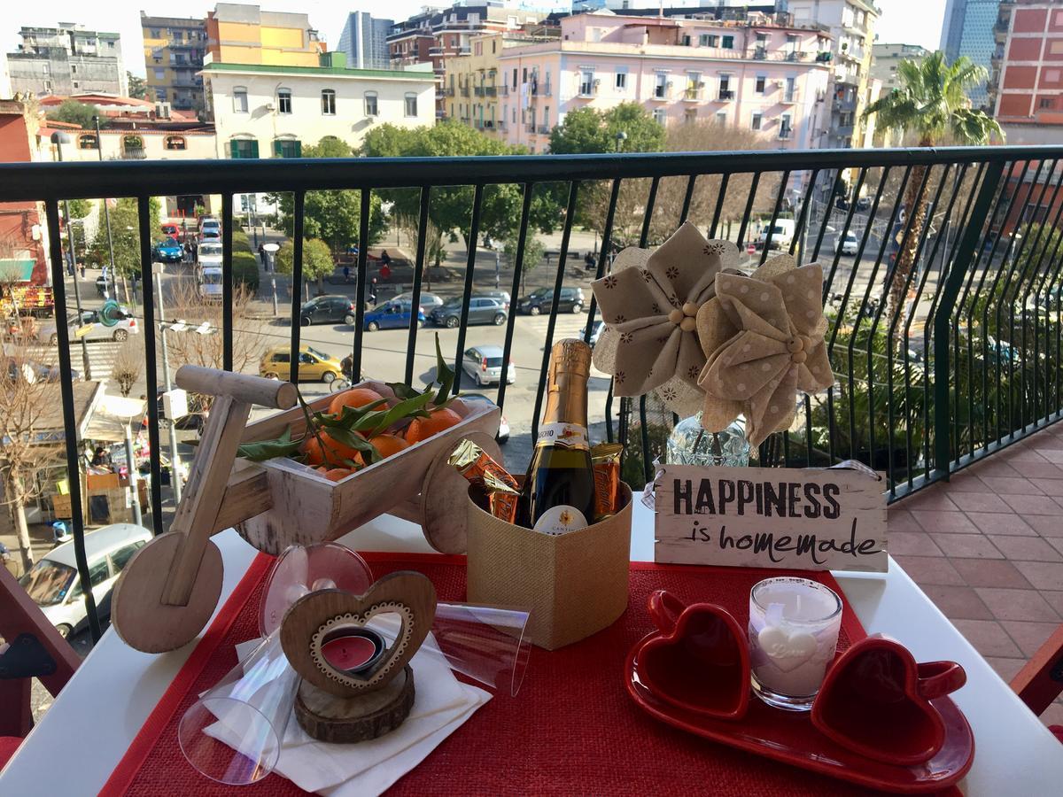 Holiday Garibaldi Napoli Bed and Breakfast Buitenkant foto